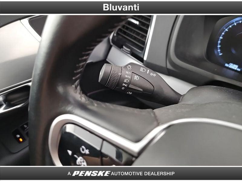 Volvo XC90 D5 AWD Geartronic 7 posti Momentum