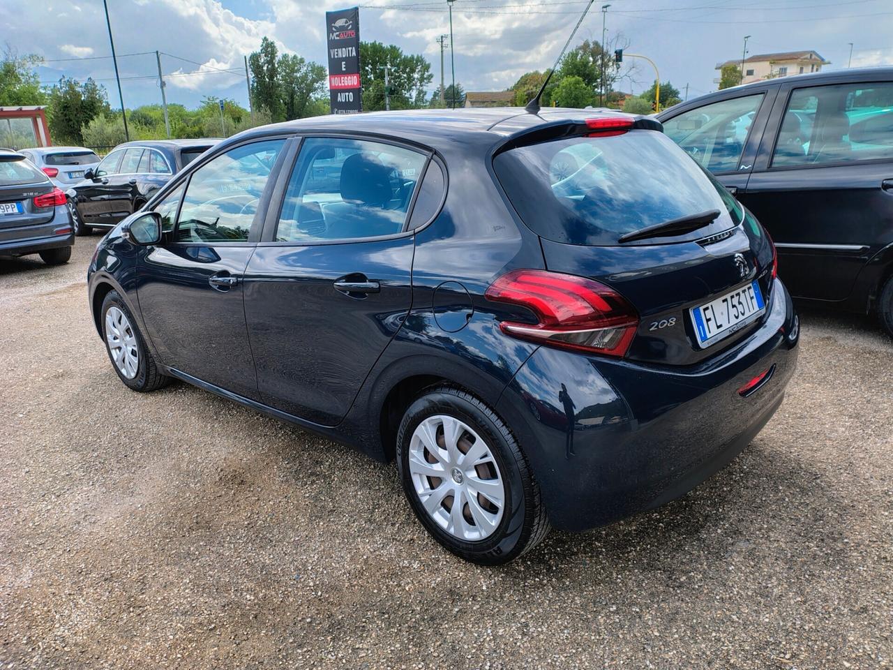 Peugeot 208 PureTech 82 5 porte Allure