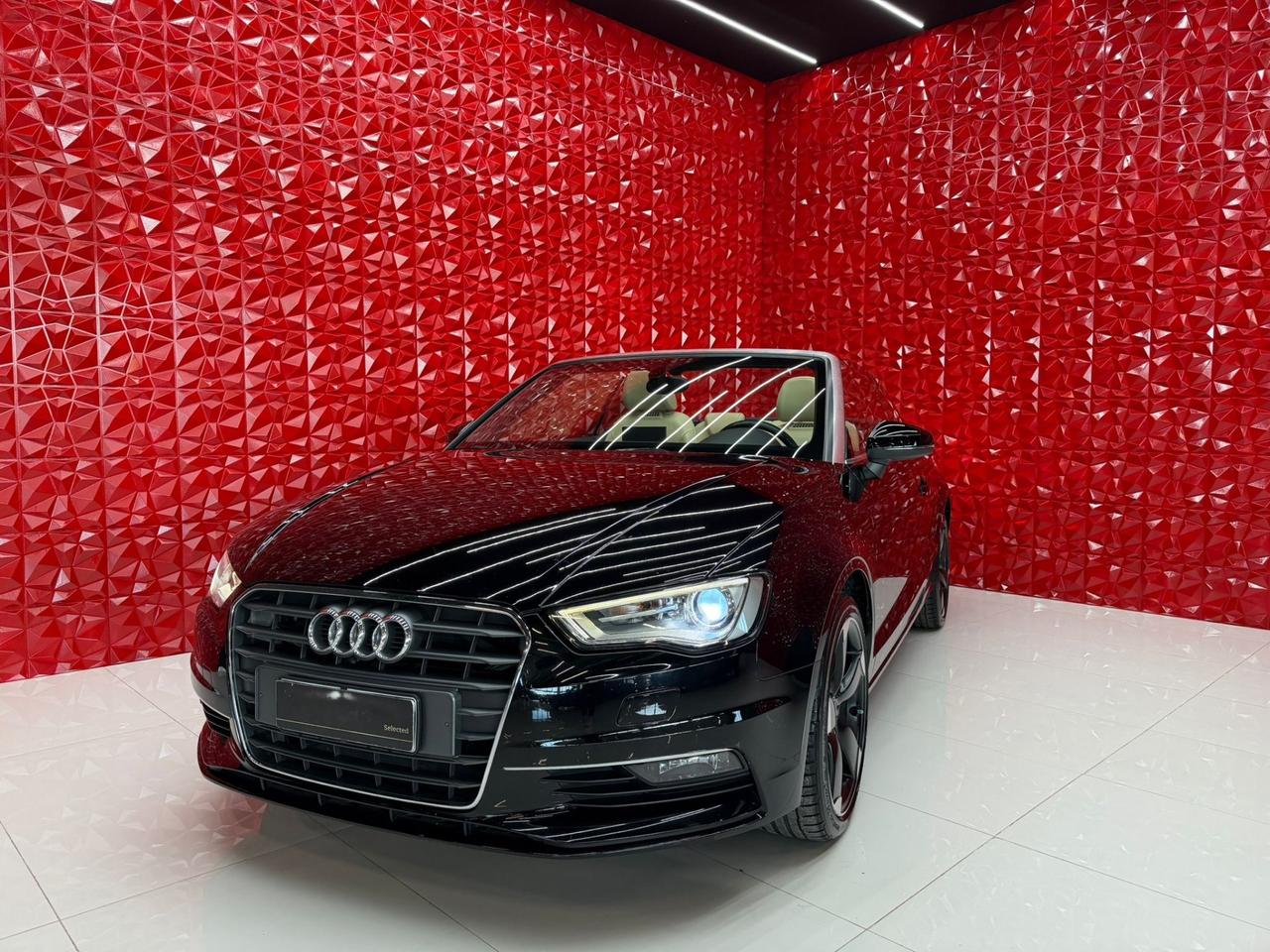 Audi A3 Cabrio 2.0 TDI 150Cv diesel S tronic S-Line