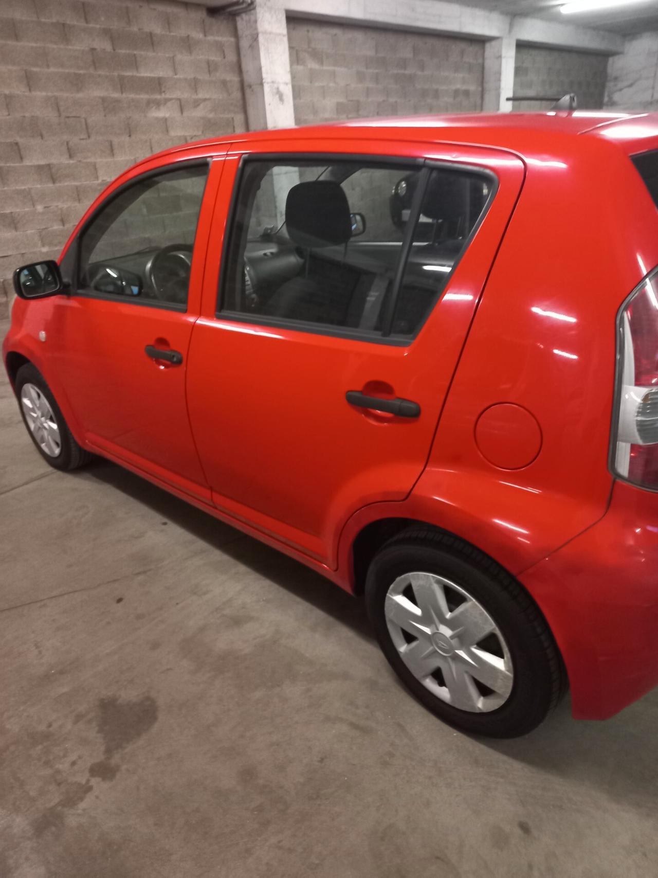 Daihatsu Sirion 1.0 12V Mio