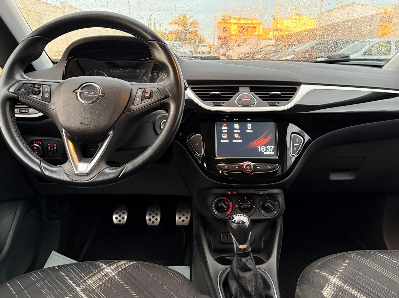 Opel Corsa 1.3 CDTI 5 porte b-Color 75CV