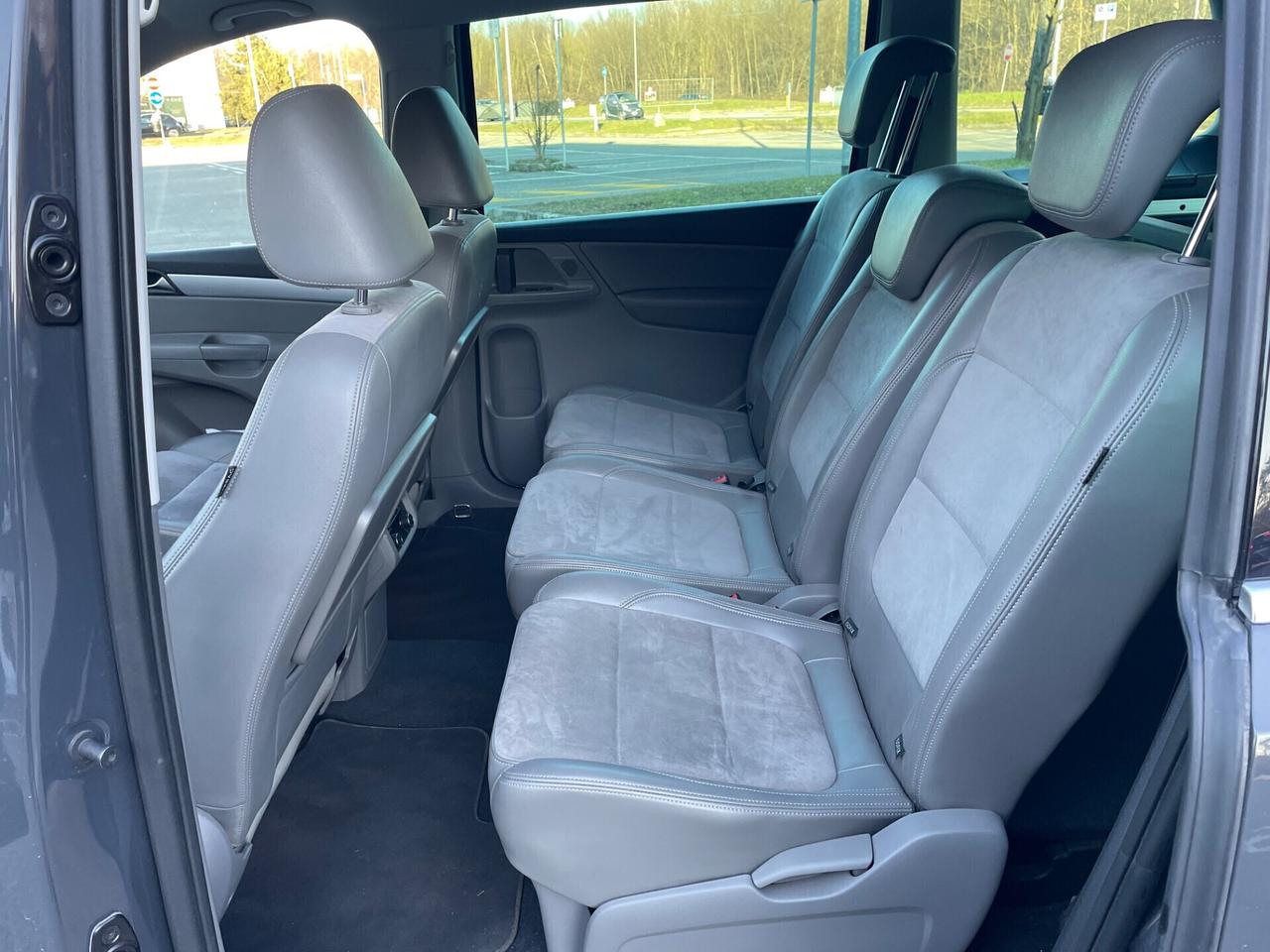 Volkswagen Sharan 2.0 TDI 150 CV *Automatik*Navi*Pelle*.