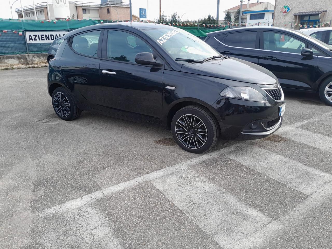 Lancia Ypsilon 1.0 FireFly 5 porte S&S Hybrid Ecochic Gold