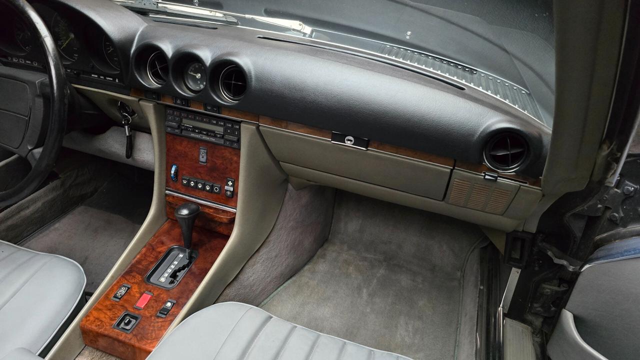 Mercedes-benz SL 560 Roadster certif. ASI con C.R.S.