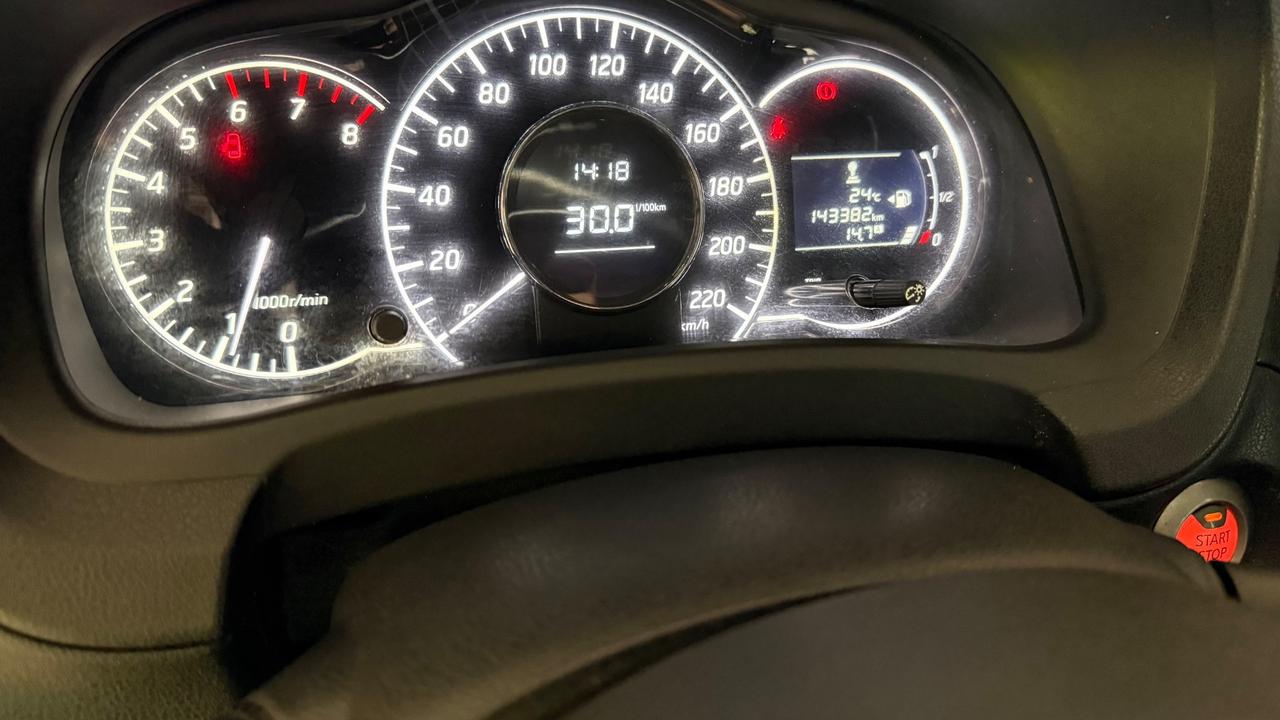 Nissan Note 1.2 12V DIG-S 98CV Tekna