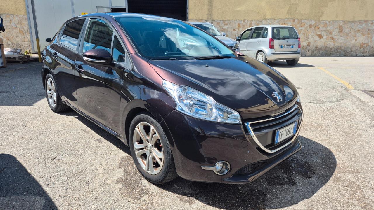 Peugeot 208 1.4 HDi 68 CV 5 porte Active