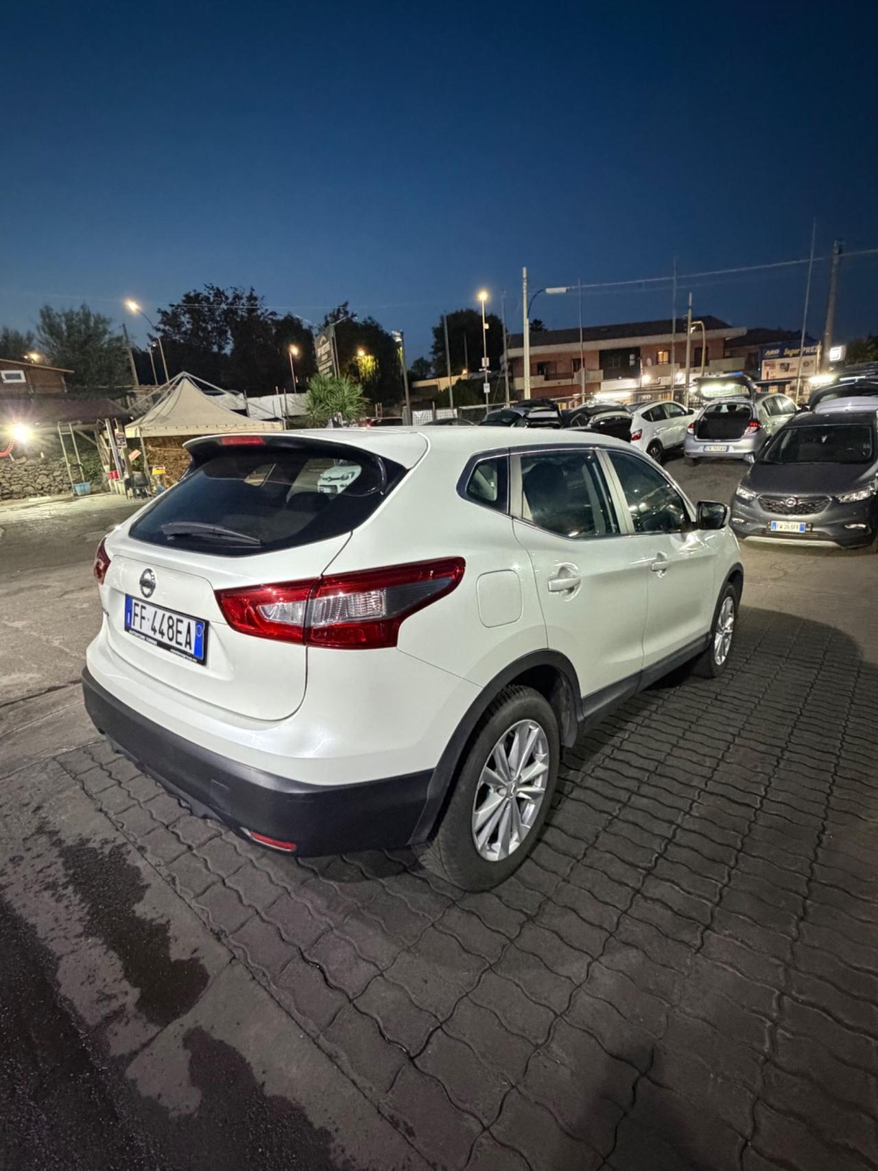 Nissan Qashqai 1.5 dCi N-Connecta