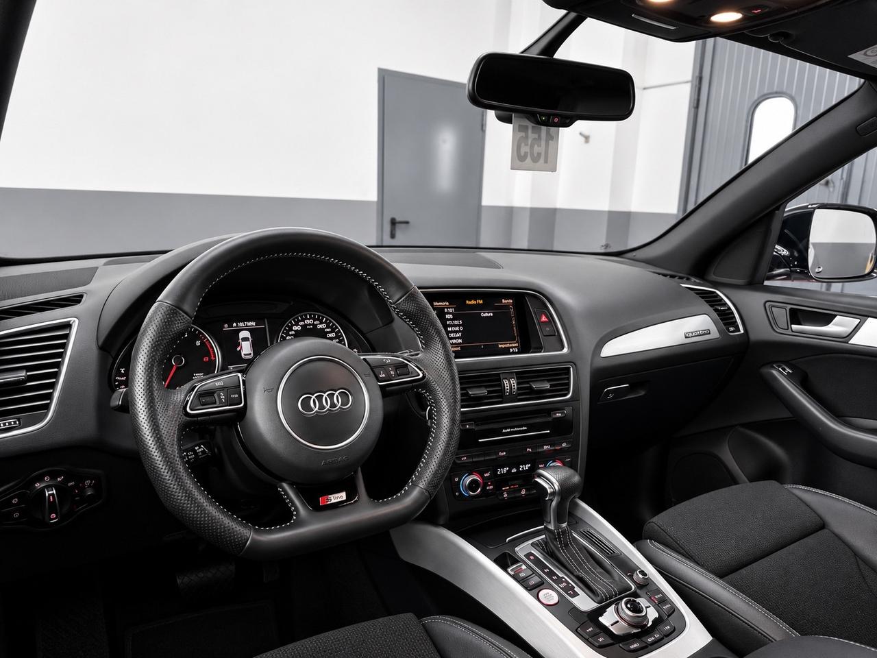 Audi Q5 2.0 TDI 190 CV clean diesel quattro S tronic line