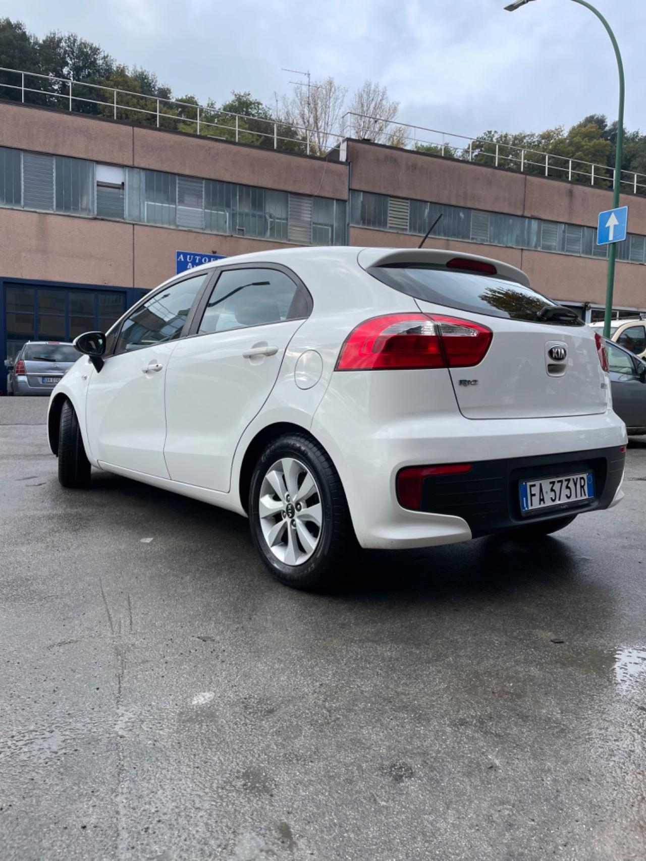 Kia Rio 1.2 CVVT 5p. ECO GPL City