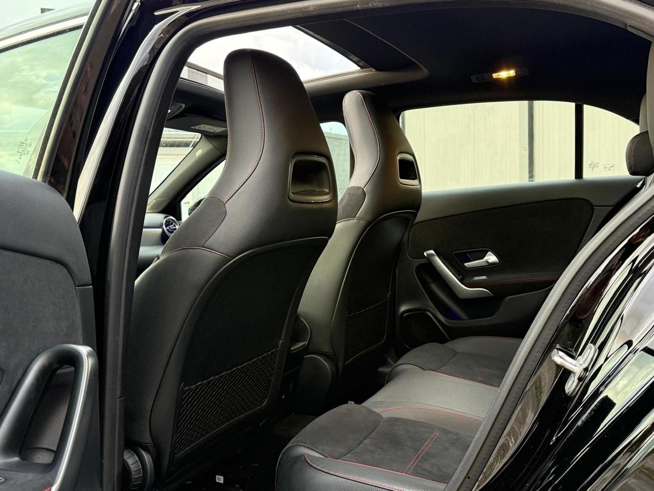 MERCEDES BENZ CLASSE A 180 2024 DIESEL TETTO FULL UNICOPROPRIETARIO TAGLIANDI MERCEDES BENZ