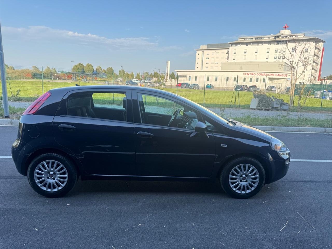 Fiat Punto 1.3 MJT II S&S 95 CV 5 porte Street