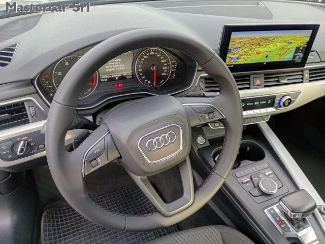 AUDI A4 A4 V 2016 Berlina 2.0 tdi Sport 150cv