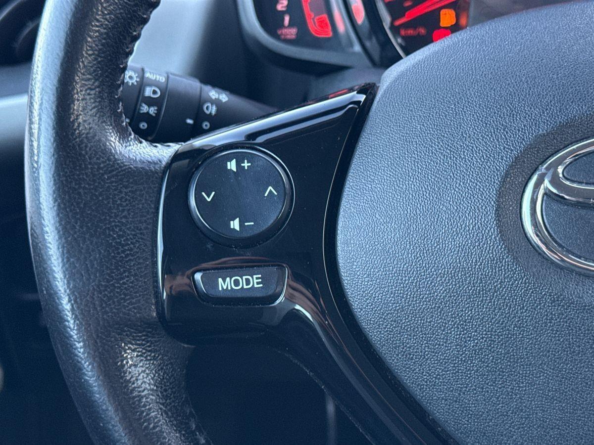 TOYOTA Aygo II 2014 - Aygo 5p 1.0 x-play my15