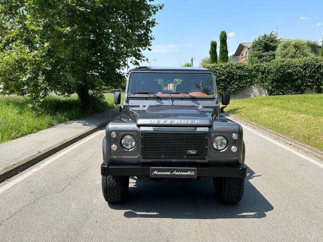 LAND ROVER Defender 90 2.2 TD4 Station Wagon SE NEOPATENTATI