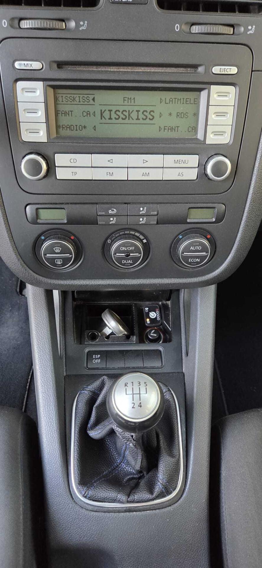Volkswagen Golf 1.6 16V FSI 5p. Comfortline B/ GPL PROSSIMO RINNOVO BOMBOLE 11/2030 - AUTO PER NEOPATENTATI