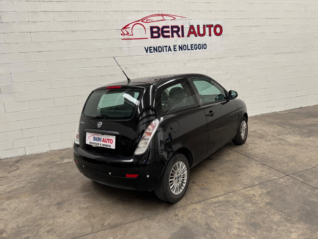 Lancia Ypsilon adatta a neopatentati