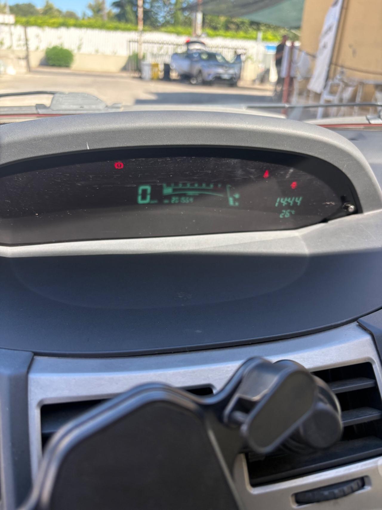 Toyota Yaris 1.0 5 porte Now