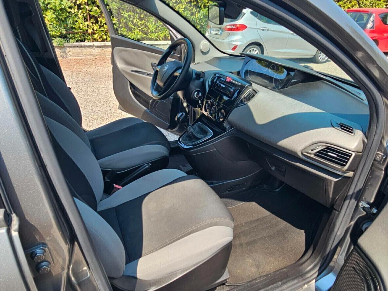 Lancia Ypsilon 1.3 MJT 16V 95 CV 5 porte S&S Platinum