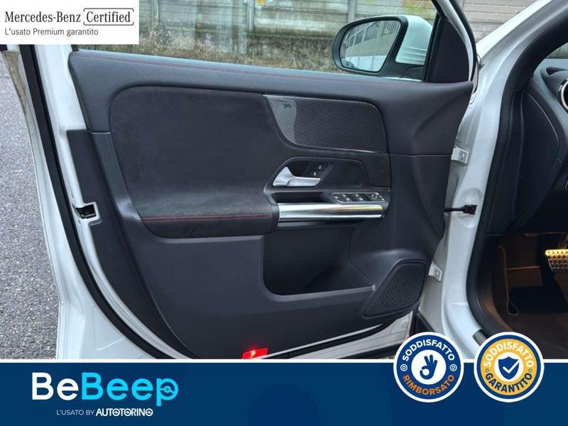 Mercedes-Benz GLA 200 D PREMIUM AUTO