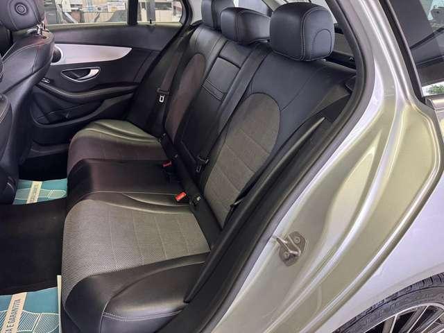 Mercedes-Benz C 200 Cerchi 19 + Premium AMG