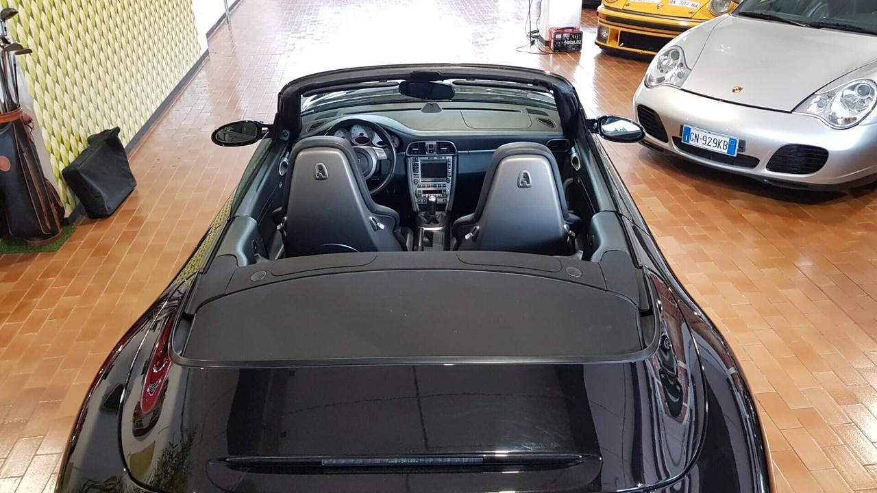 Porsche 997 911 Porsche Carrera S Cabrio Book service 70000KM