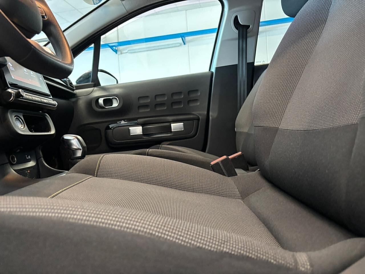 Citroen C3 MAX PureTech 110 EAT6 SPOTICAR