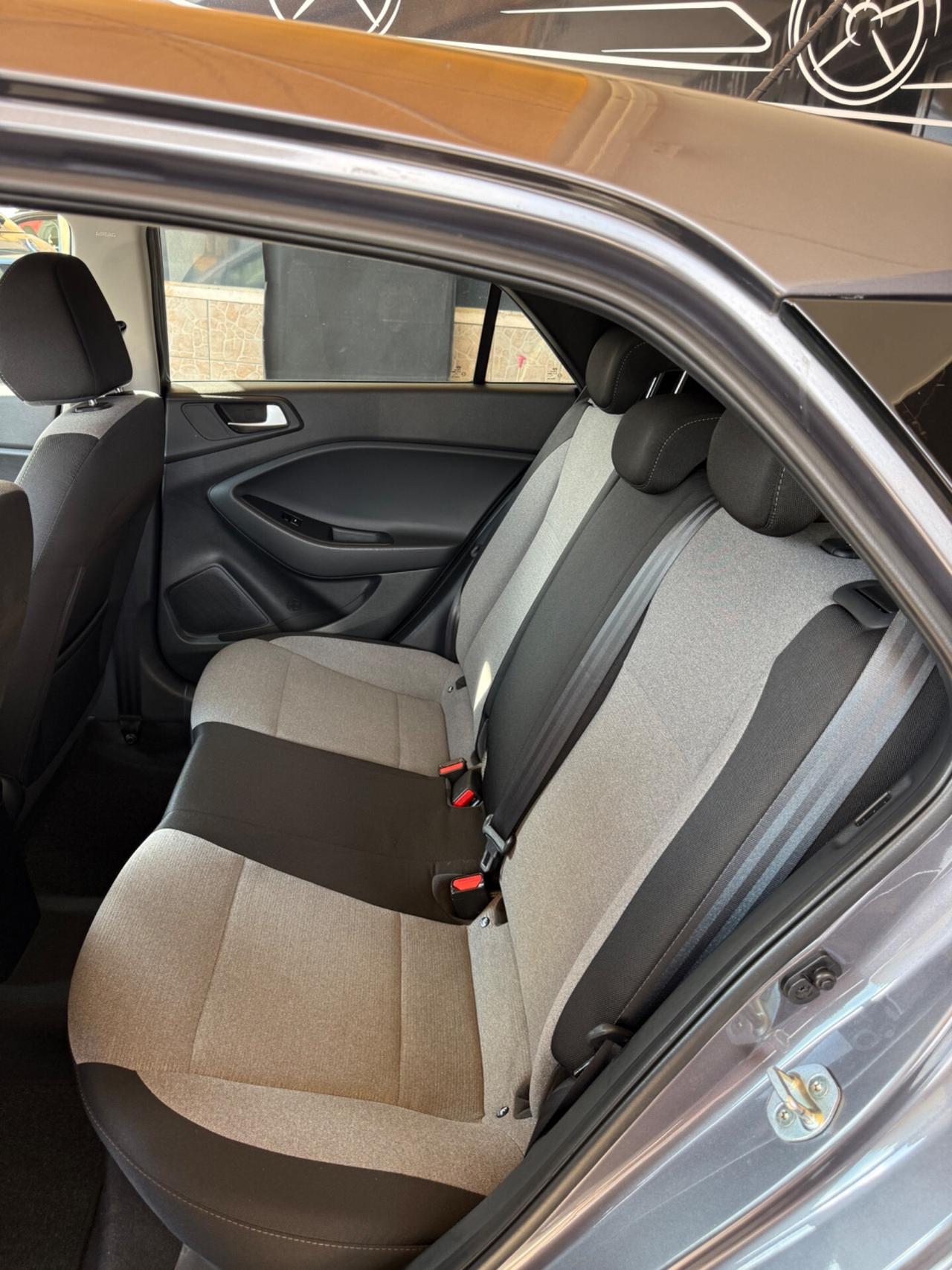 Hyundai i20 1.1 diesel anno 2015
