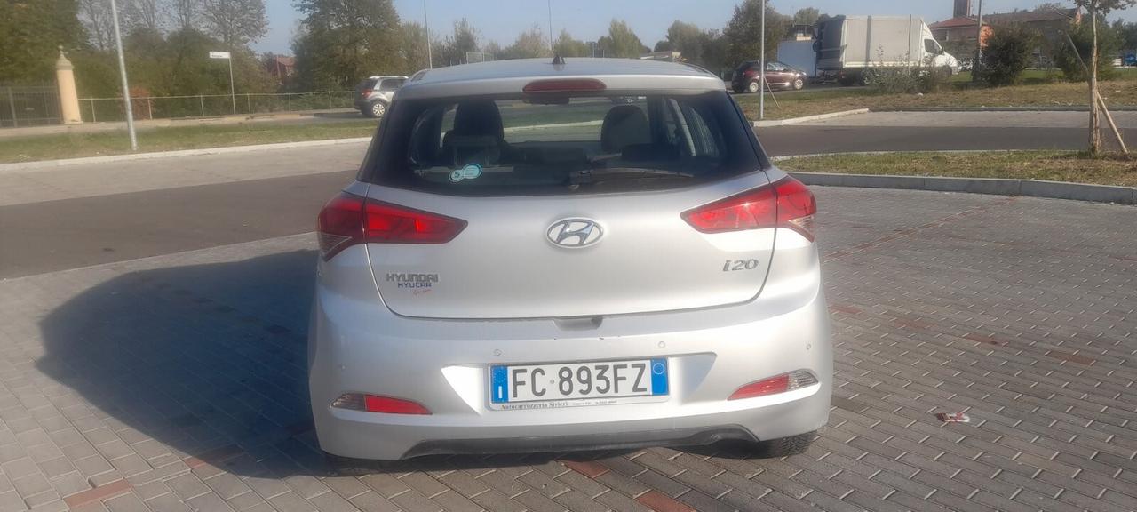 Hyundai i20 1.1 CRDi 12V 5 porte Comfort