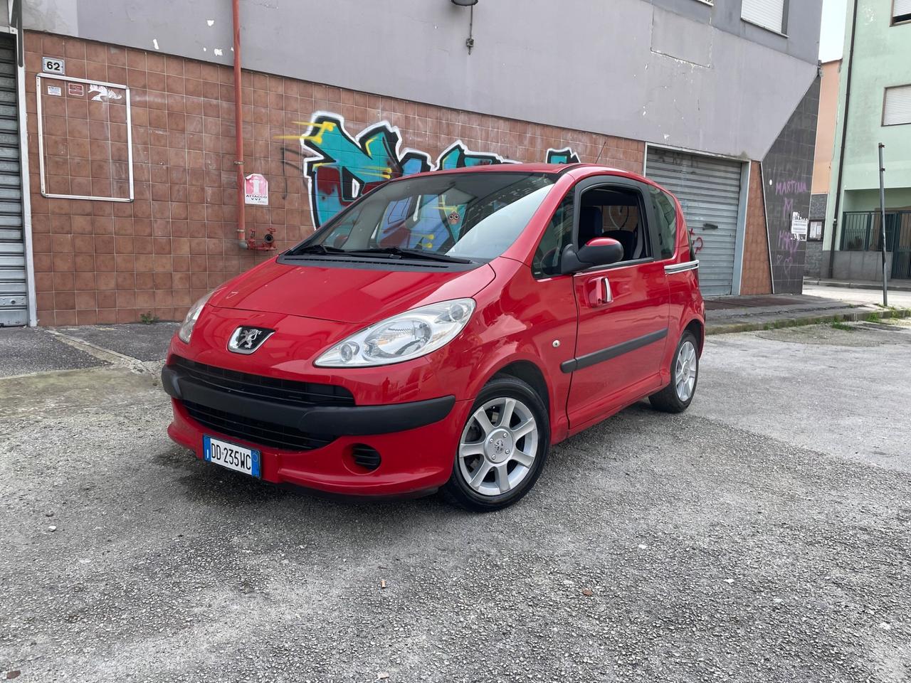 Peugeot 1007 1.4B 140mila KM Super Full Ottima 2007