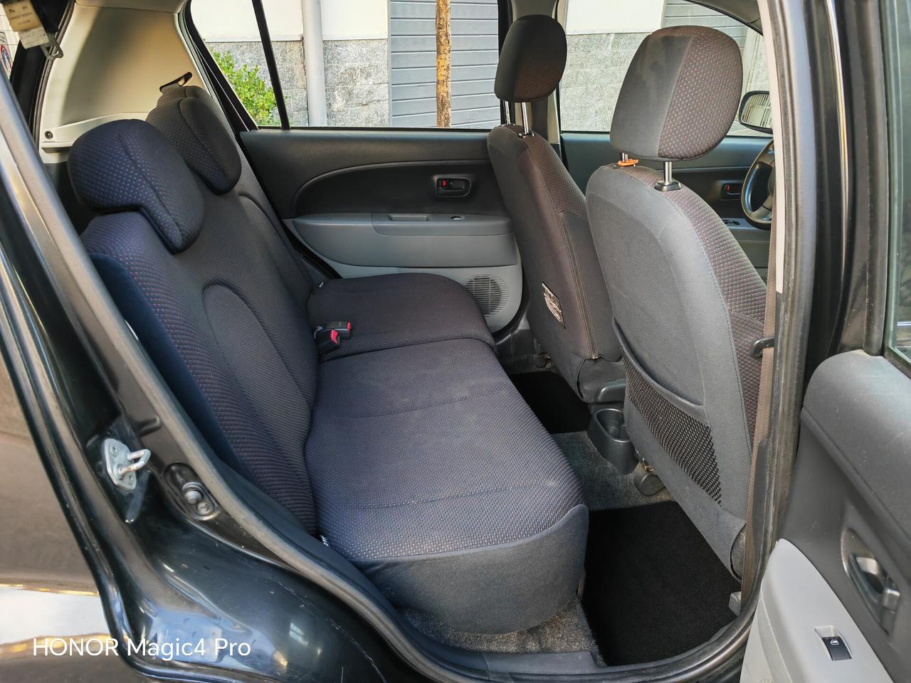 DAIHATSU SIRION 1.0 BENZINA CV69 KW51