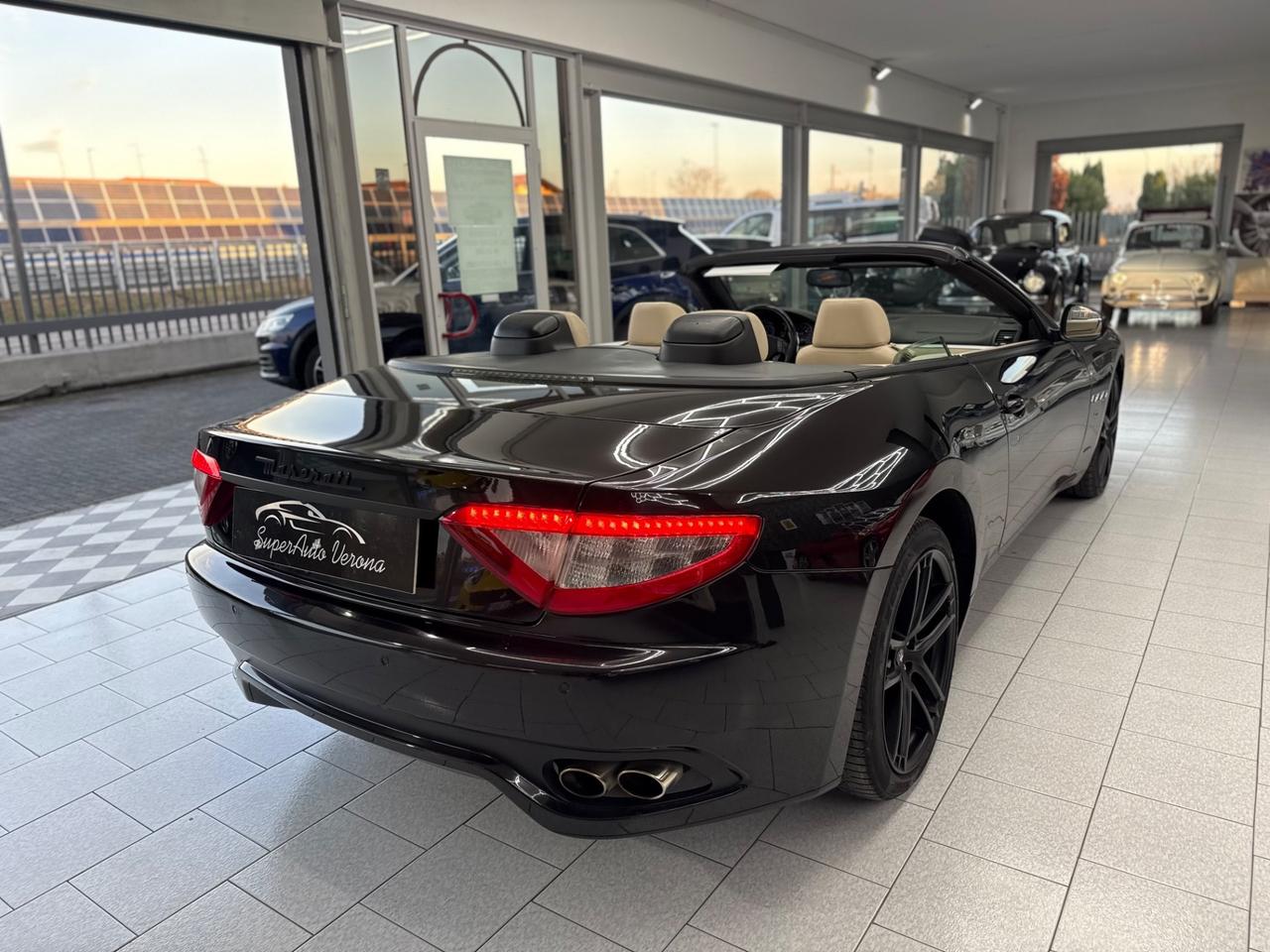 Maserati GranCabrio 4.7 V8