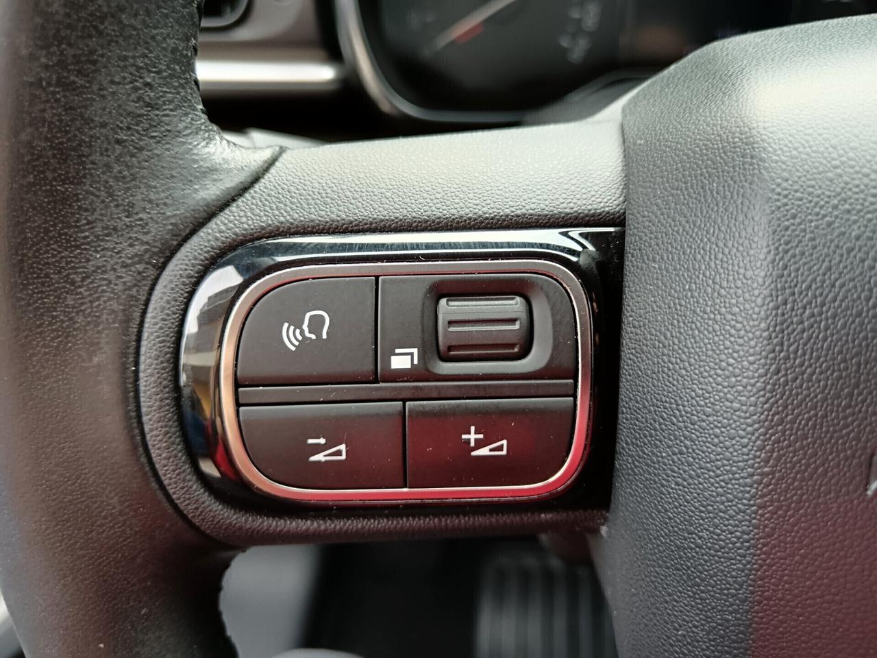 Citroen C3 1.6 BLUEHDI 100CV SHINE FULL OPT