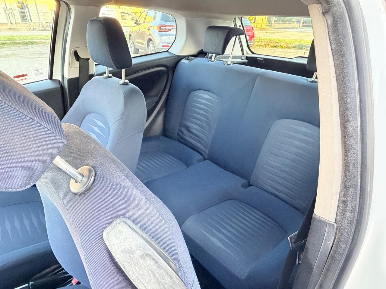 Fiat Grande Punto 1.4 benzina ok neo patentati