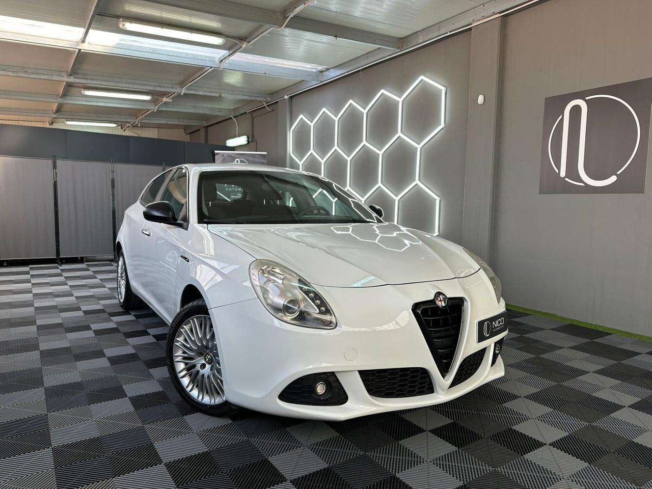 Alfa Romeo Giulietta 2.0 JTDm-2 140 CV Distinctive