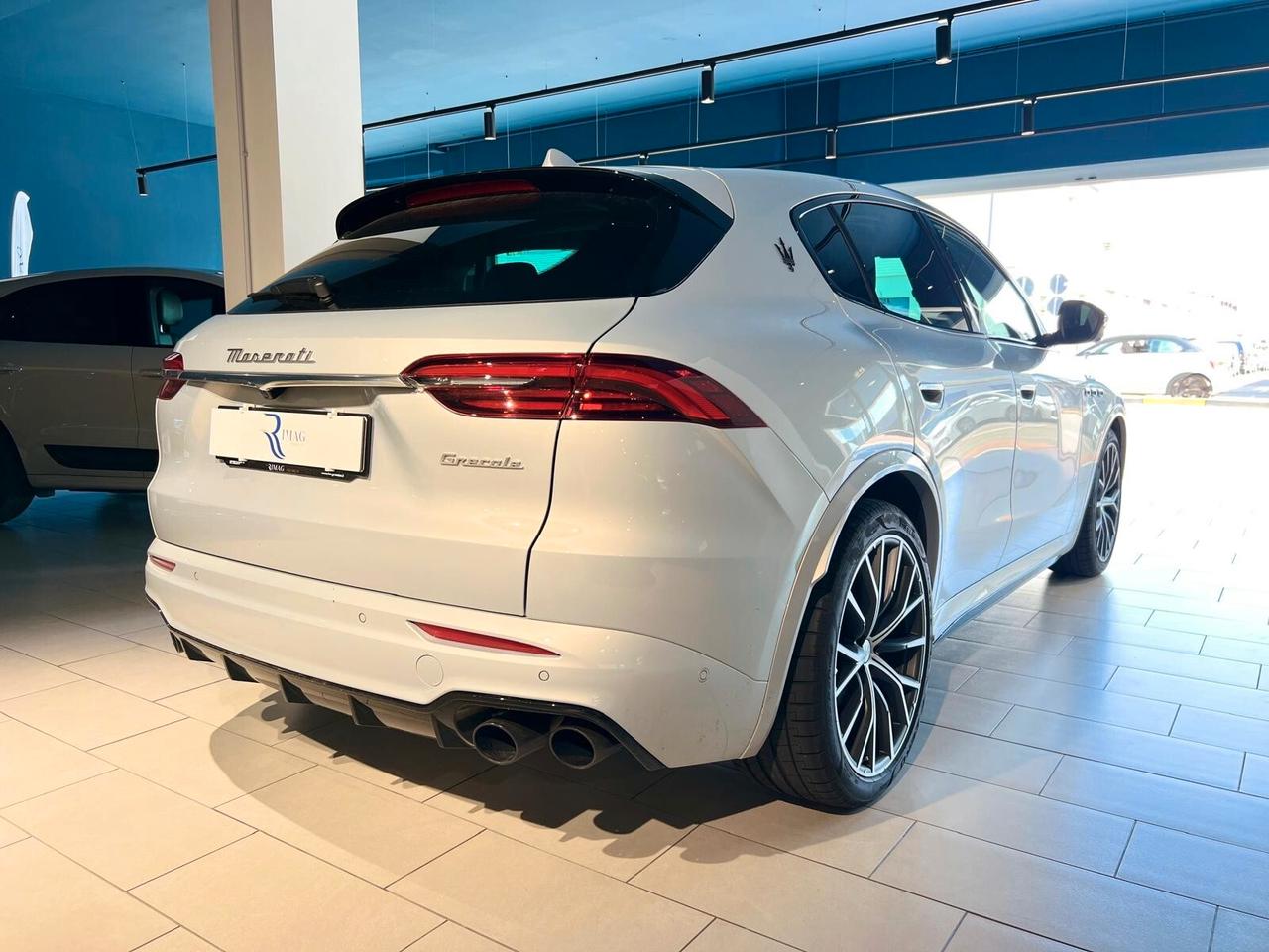 Maserati Grecale MHEV 330 CV AWD Modena