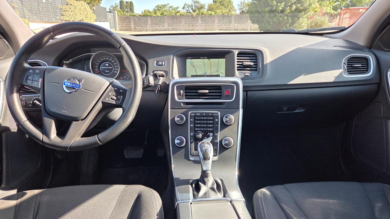 Volvo V60 D3 Geartronic Momentum Automatica