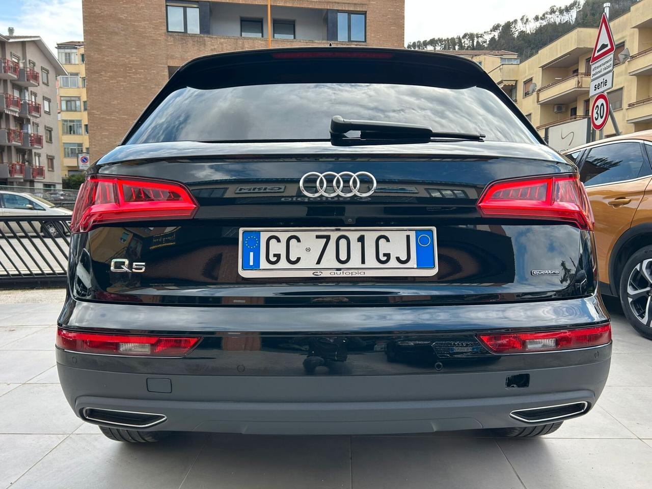 Audi Q5 40 TDI 204 CV quattro S tronic Business
