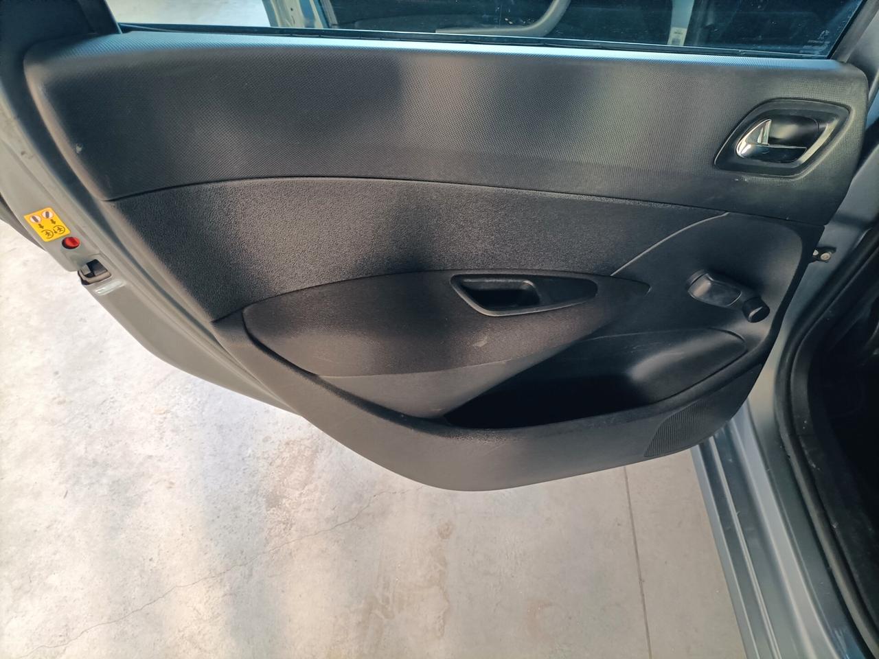 Peugeot 308 1.6 8V HDi 112CV SW Premium 02/2011