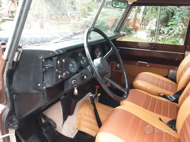 Land Rover 88 SERIE LIMITATA