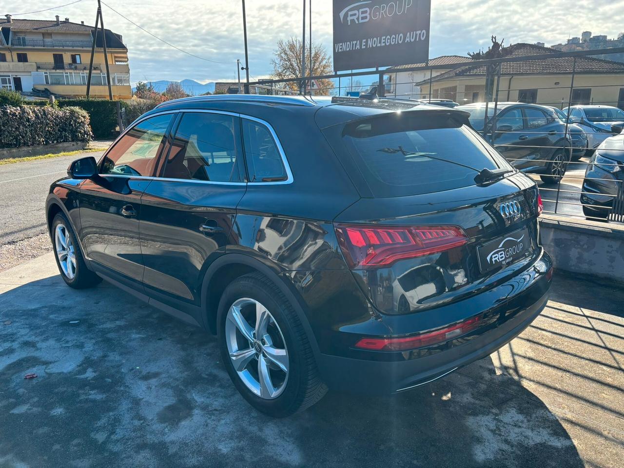 Audi Q5 2.0 TDI 150 CV Business Sport