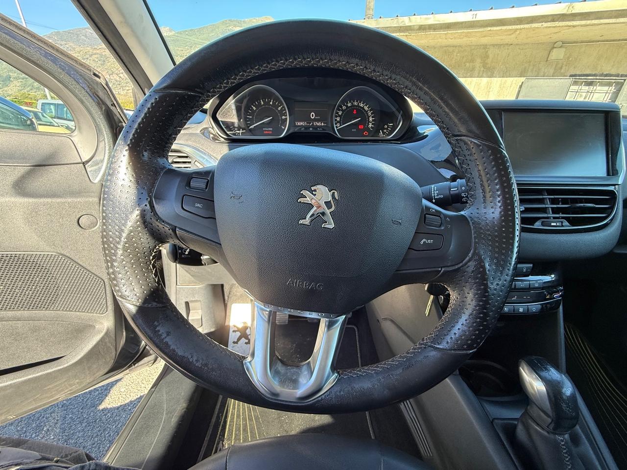 Peugeot 208 1.2 VTi 82 CV 3 porte Allure