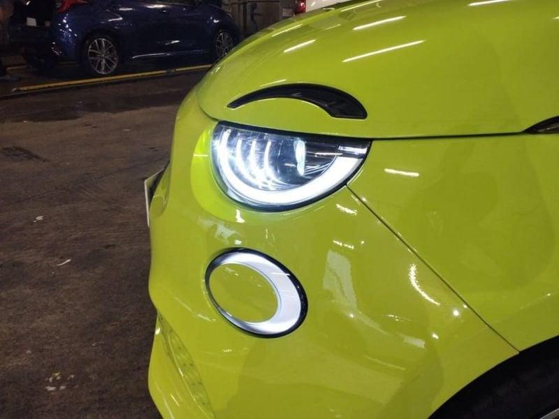 Abarth 500e Turismo