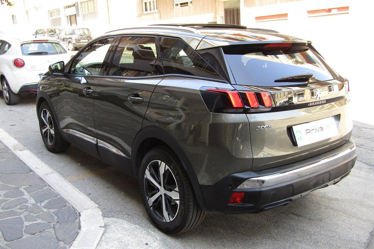 PEUGEOT 3008 BlueHDi 120 S&S EAT6 Allure