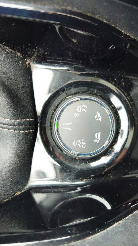 Peugeot 2008 BlueHDi 100cv Allure