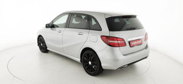 MERCEDES-BENZ B 180 d Sport