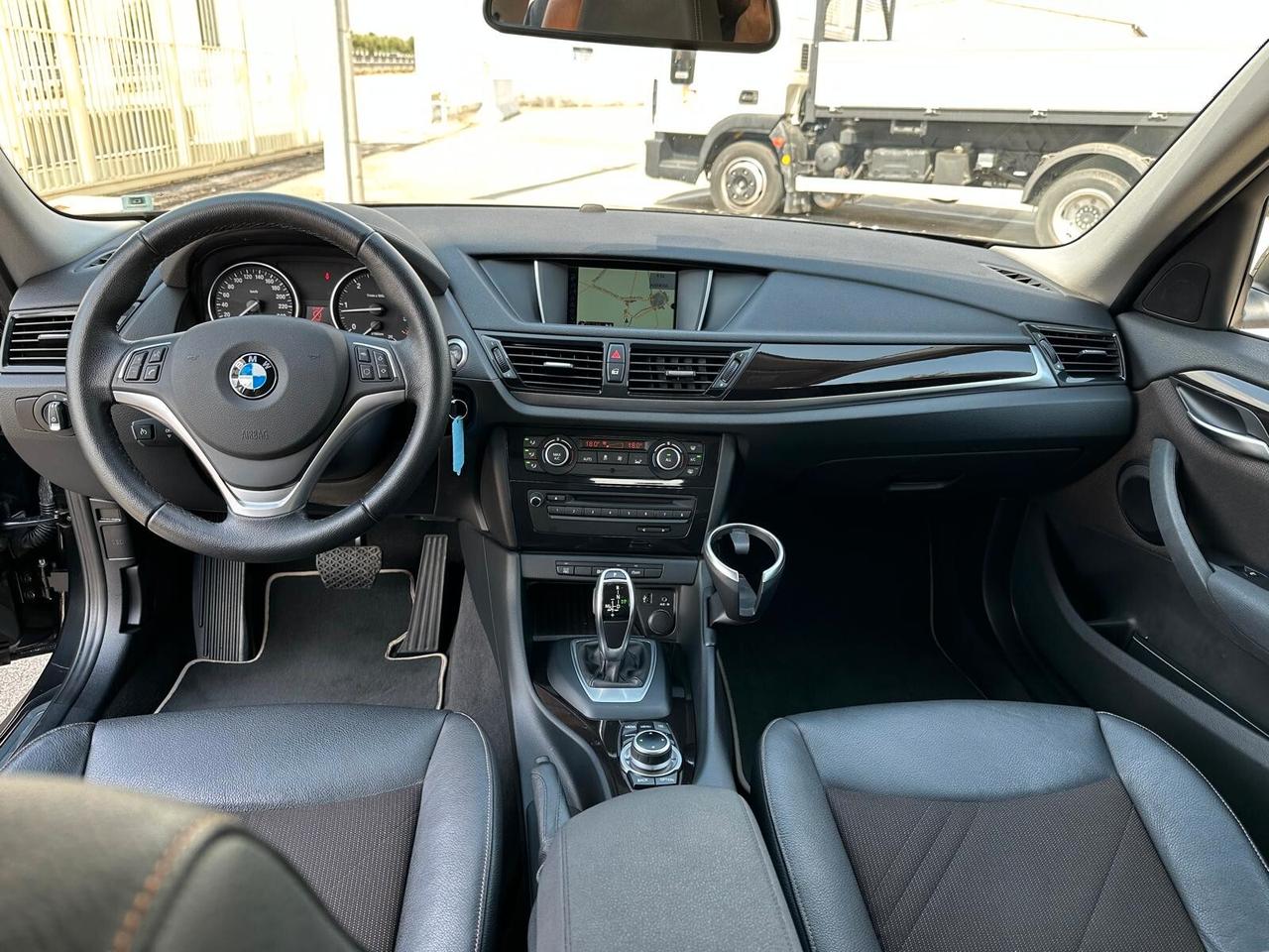Bmw X1 xDrive18d X Line