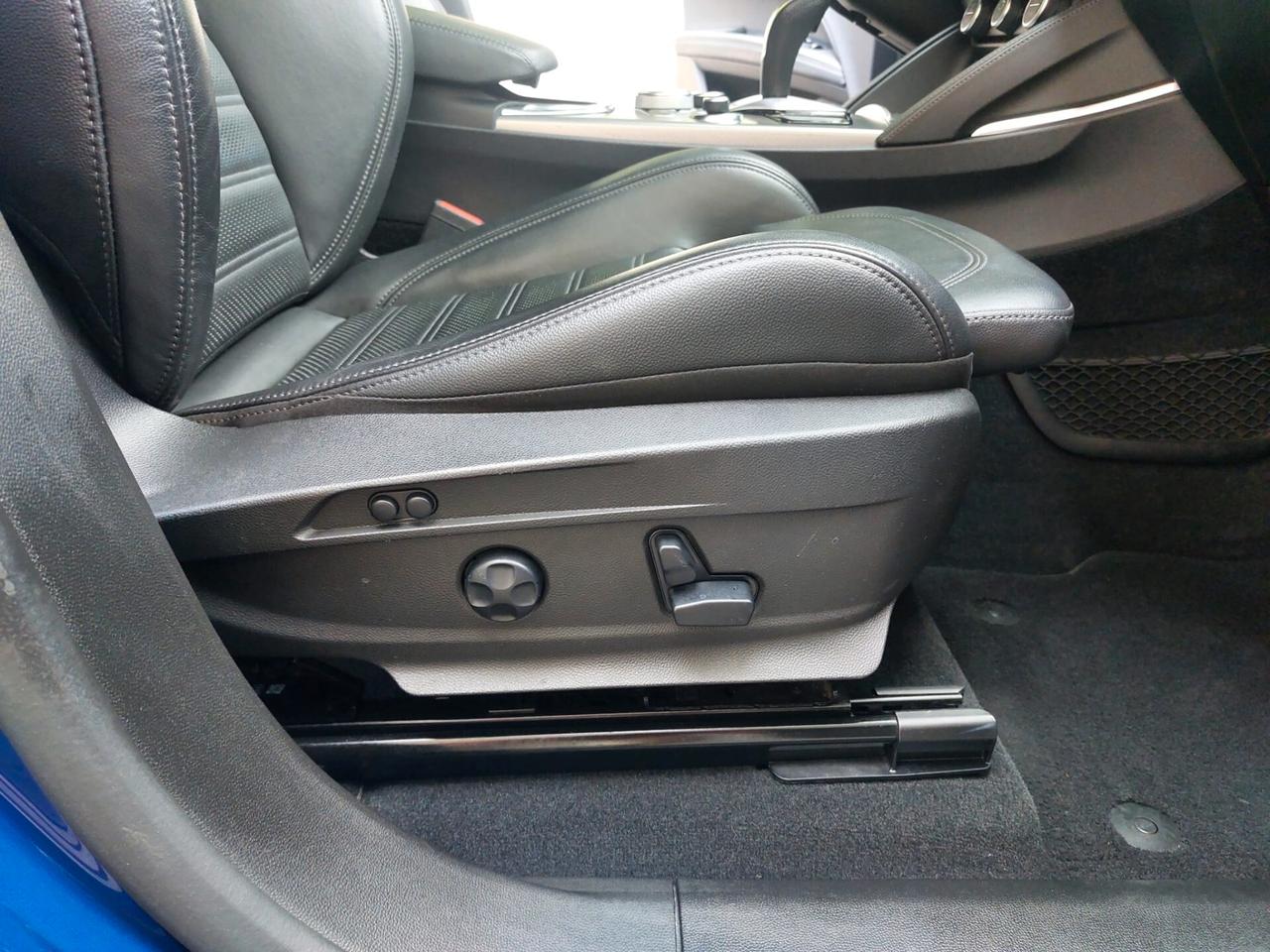 Alfa Romeo Stelvio 2.2 Turbodiesel 210 CV AT8 Q4 Veloce MOTORE NUOVO