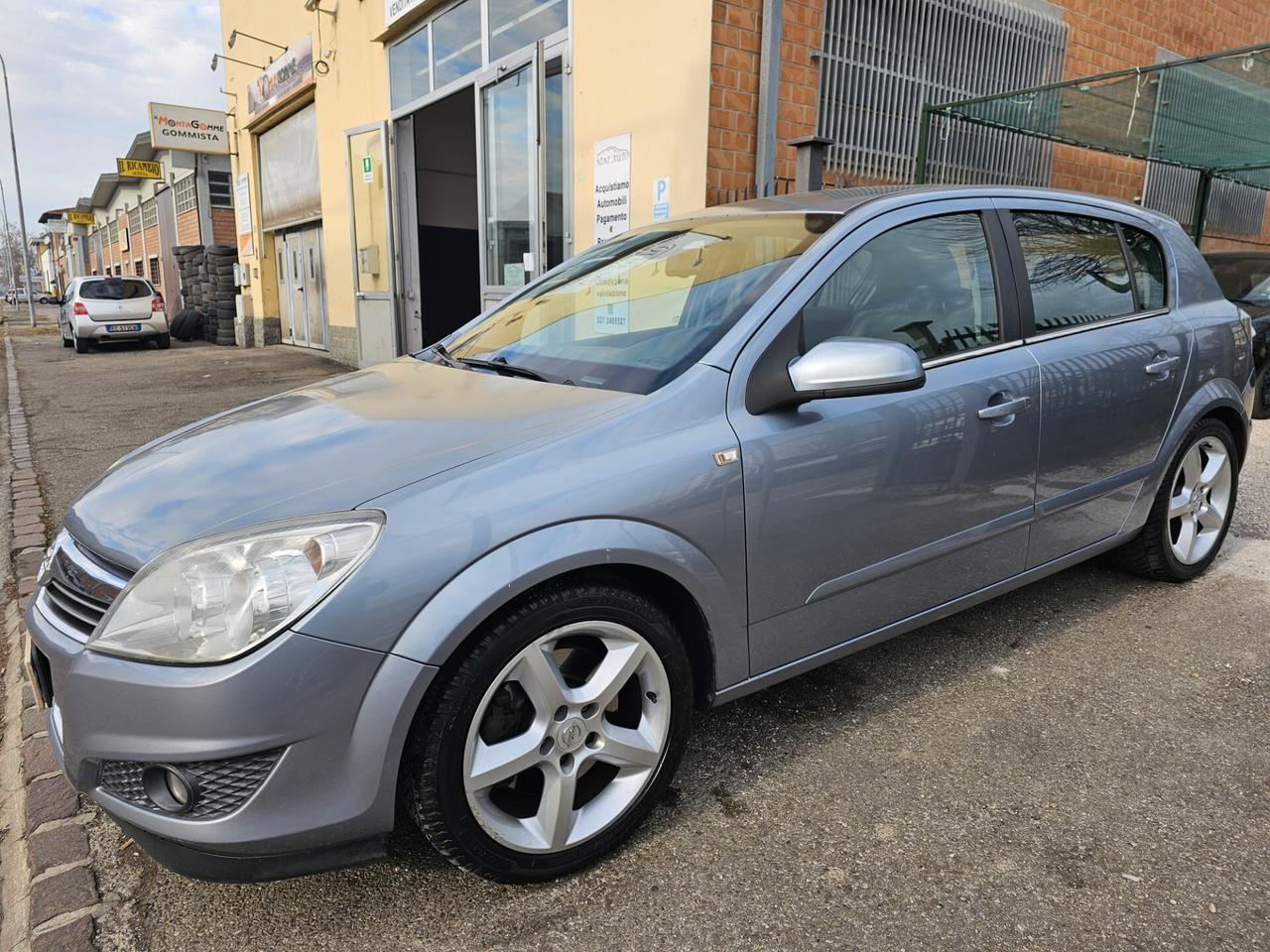 Opel Astra 1.9 CDTI 150cv 5PT Cosmo*Pelle*PDC*17*