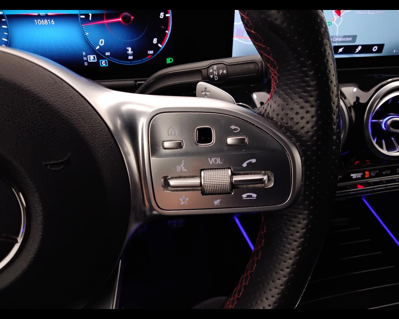 Mercedes-Benz GLA-H247 2020 - GLA 200 d Premium 4matic auto