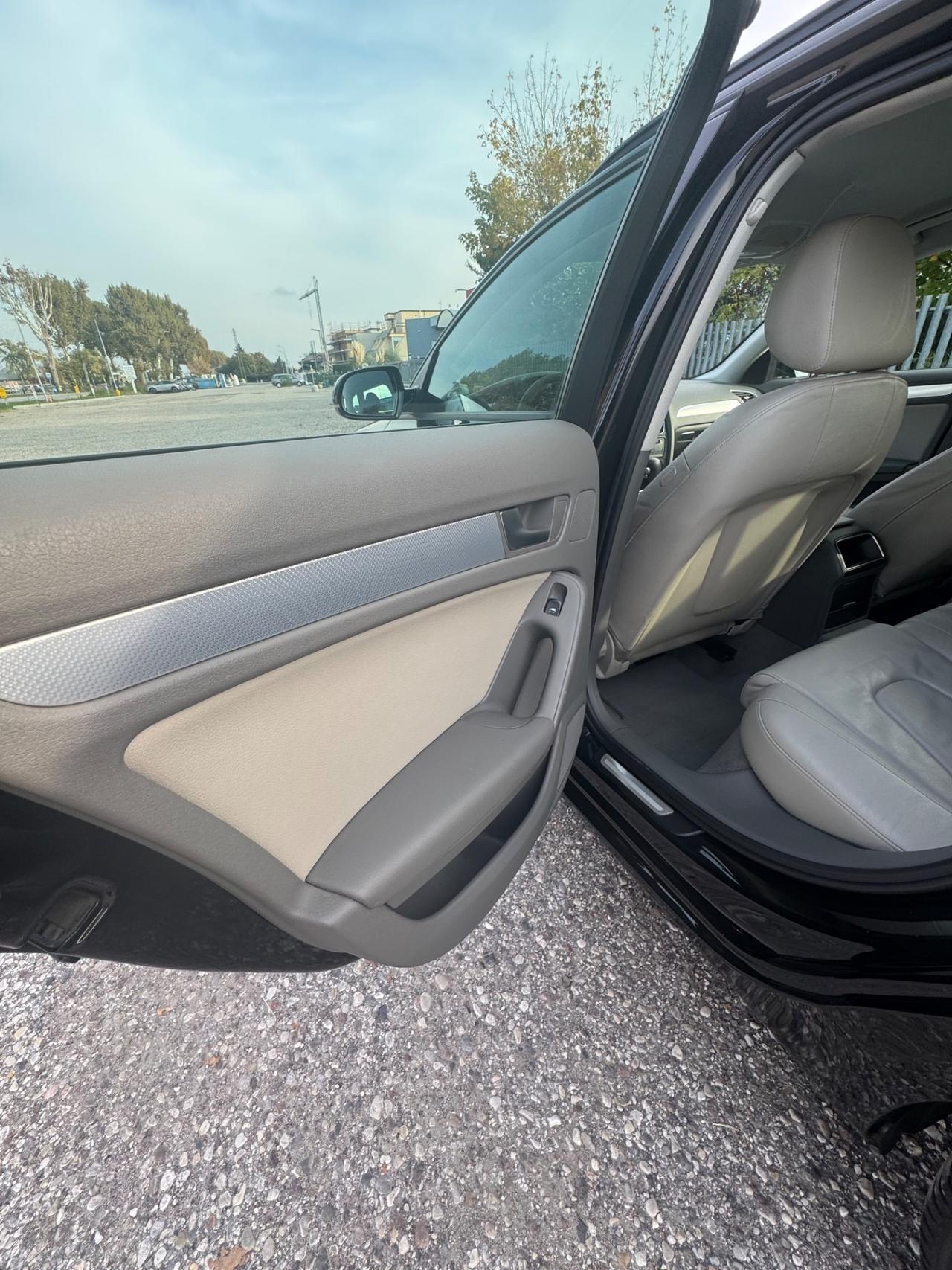Audi A4 Avant 2.0 TDI 143CV F.AP. mult. Ambiente